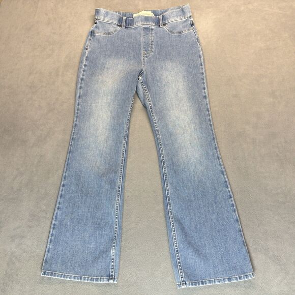 Soft Surroundings Size Medium Pull On Bootcut Jeans Medium Wash Denim Stretch - Picture 2 of 9